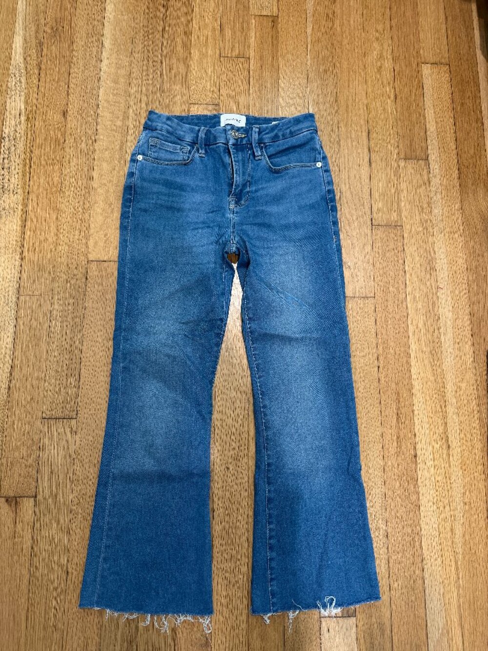 FRAME Le Crop Mini Boot Jeans | Soft Blue Wash | Frayed Hem | Size 26